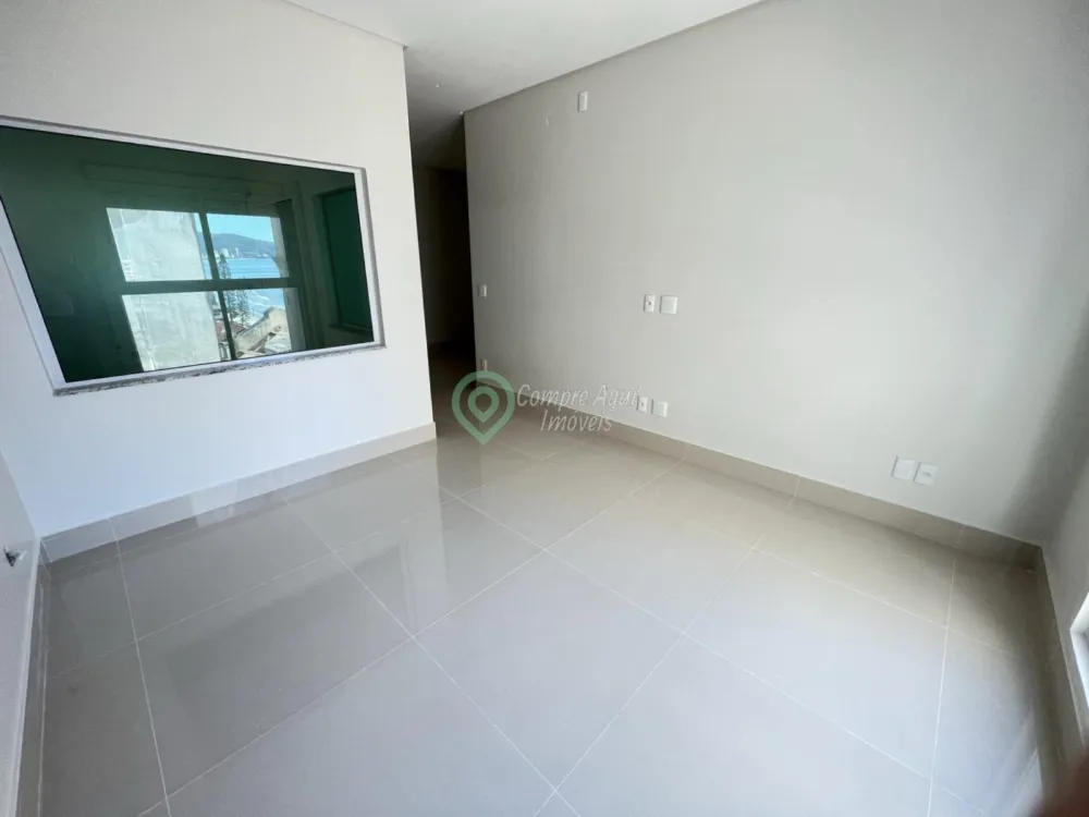 Apartamento 4 suítes FRENTE MAR