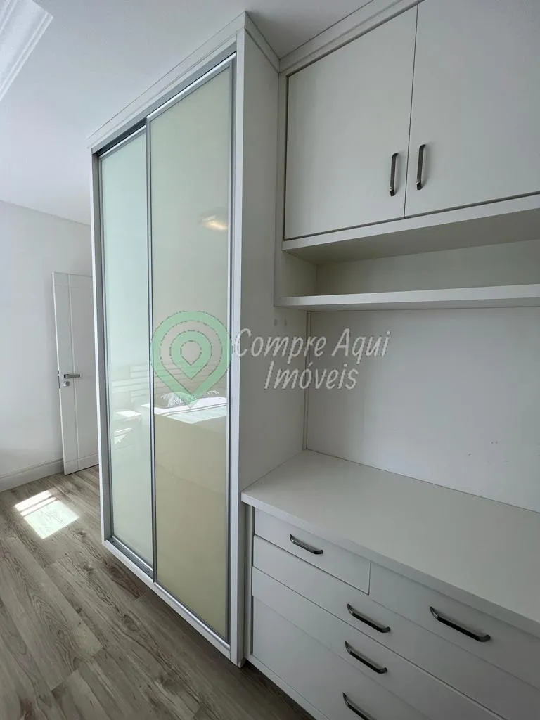 APARTAMENTO 3 SUÍTES 3 VAGAS DE GARAGEM  QUADRA MAR - MOBILIADO - MEIA PRAIA ITAPEMA