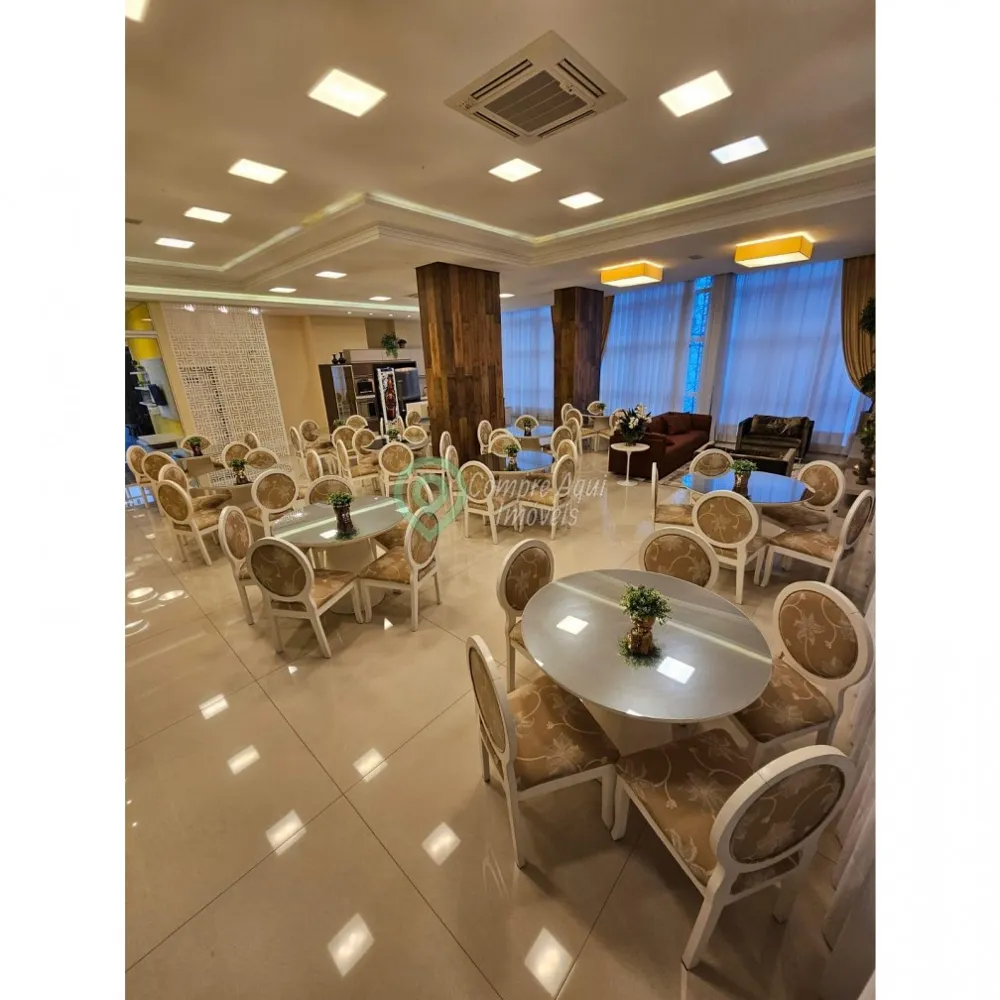 Sofisticado apartamento 3 suítes na Meia Praia em Itapema SC