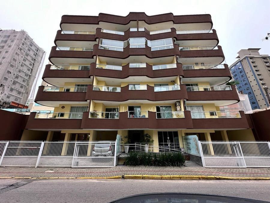 Apartamento 3 quartos para Venda no bairro Meia Praia em Itapema