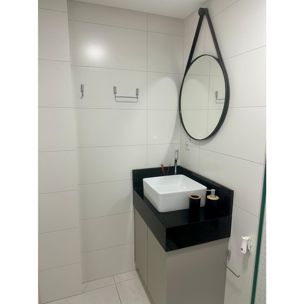 Apartamento 3 quartos para Venda no bairro Meia Praia em Itapema