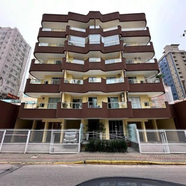 Apartamento 3 quartos para Venda no bairro Meia Praia em Itapema