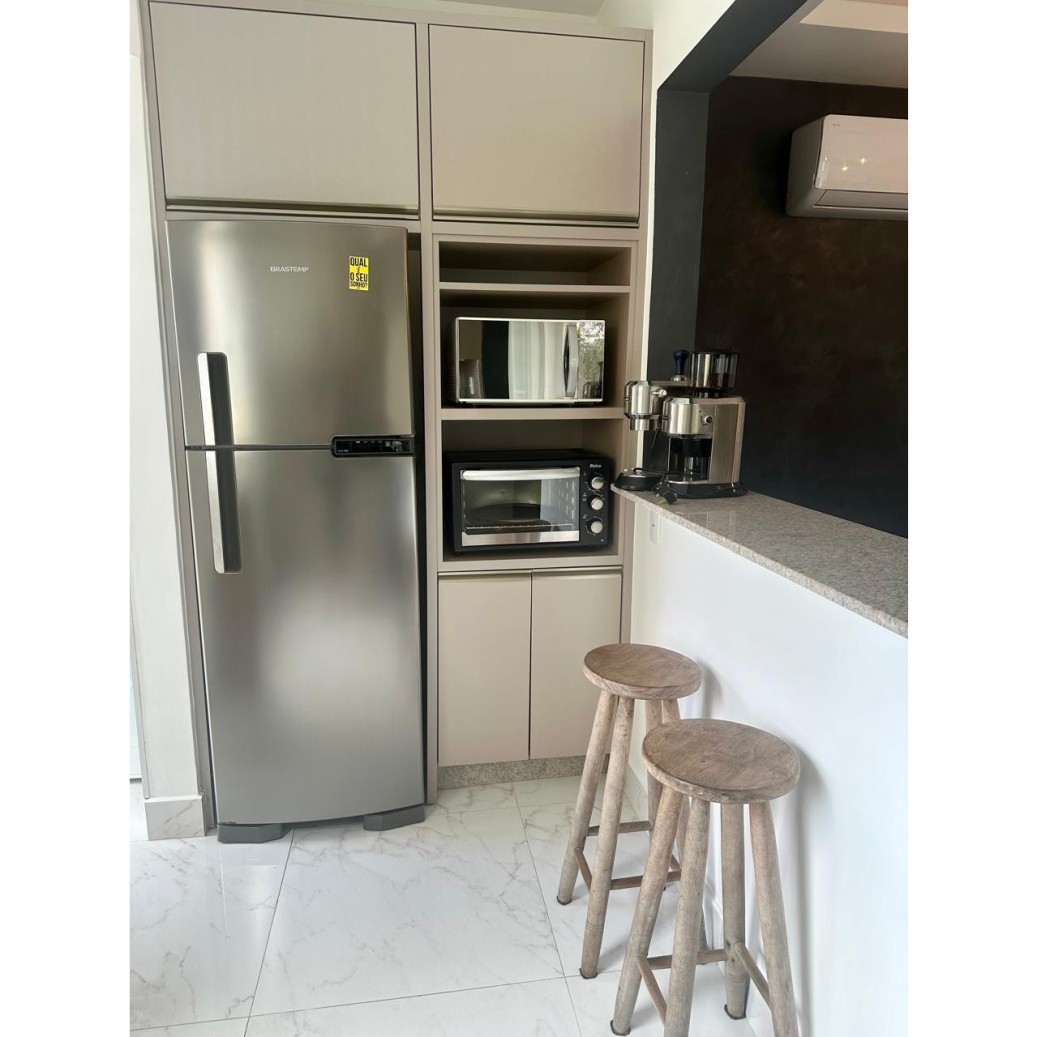 Apartamento 3 quartos para Venda no bairro Meia Praia em Itapema